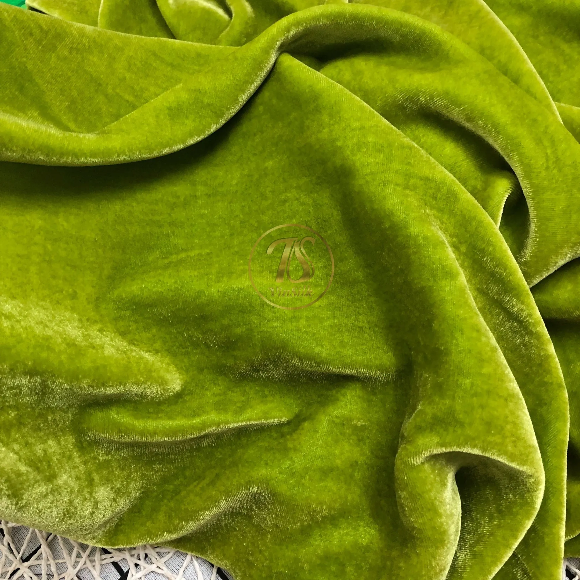 100% Pure Mulberry Silk Velvet Fabric - Luxury Silk Velvet - Silk for sewing - Green and yellow silk velvet