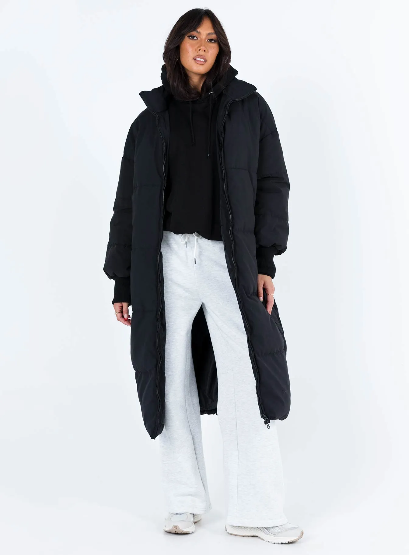 Abe Longline Puffer Jacket Black