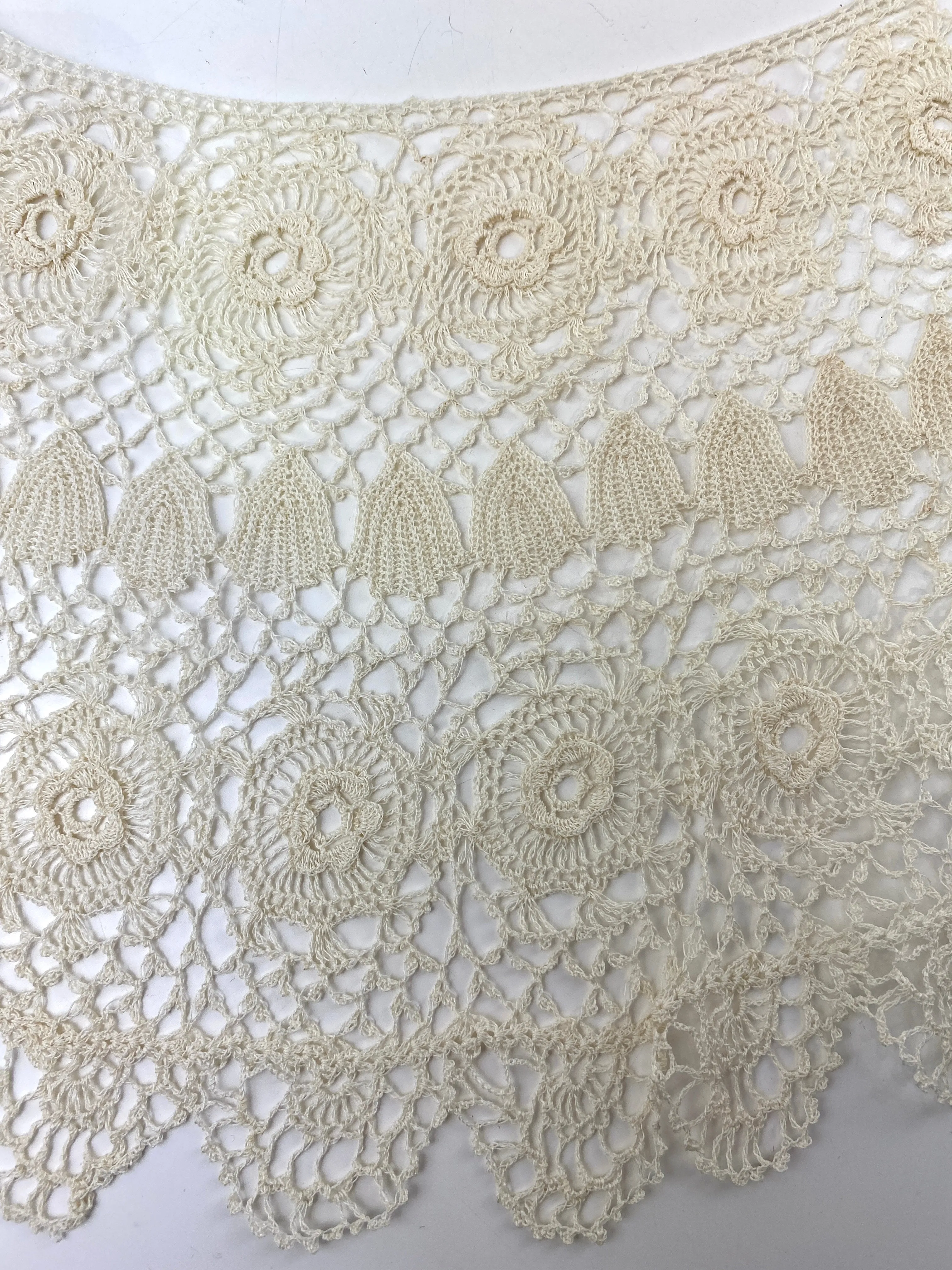 Antique Edwardian Cream Irish Crochet Lace Bertha Collar