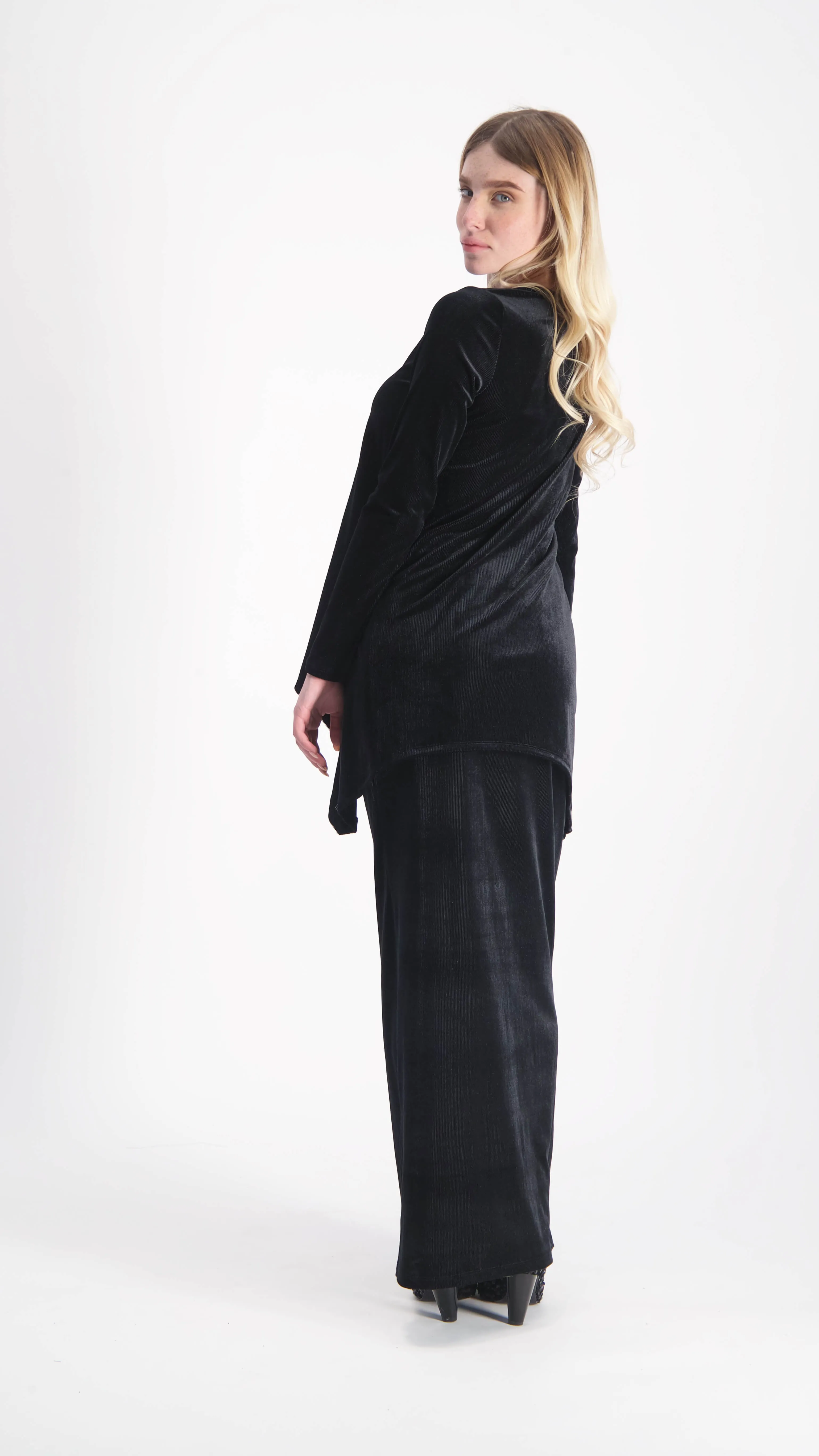 Asymmetric Ribbed Velvet Set / Black Line