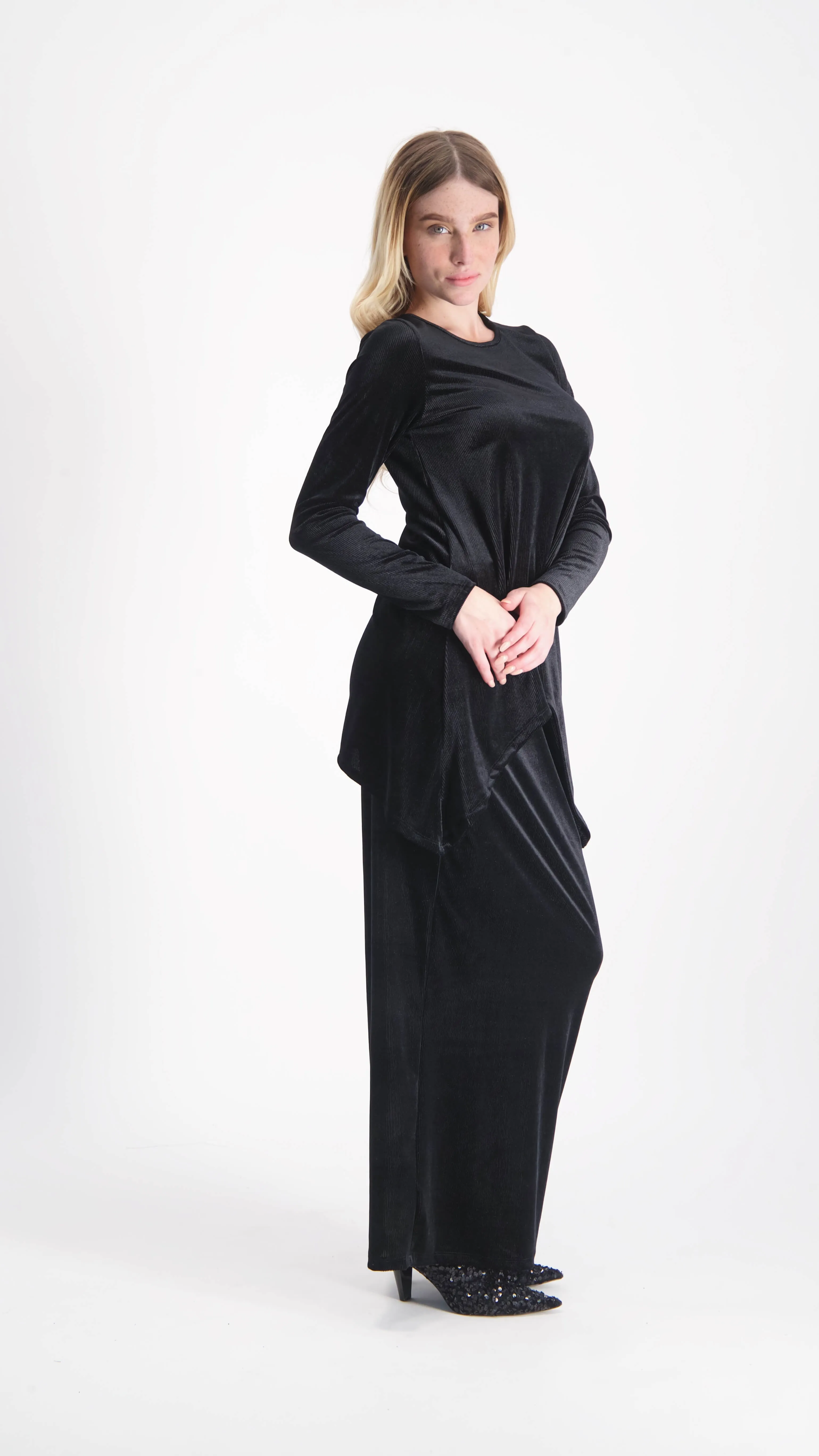 Asymmetric Ribbed Velvet Set / Black Line