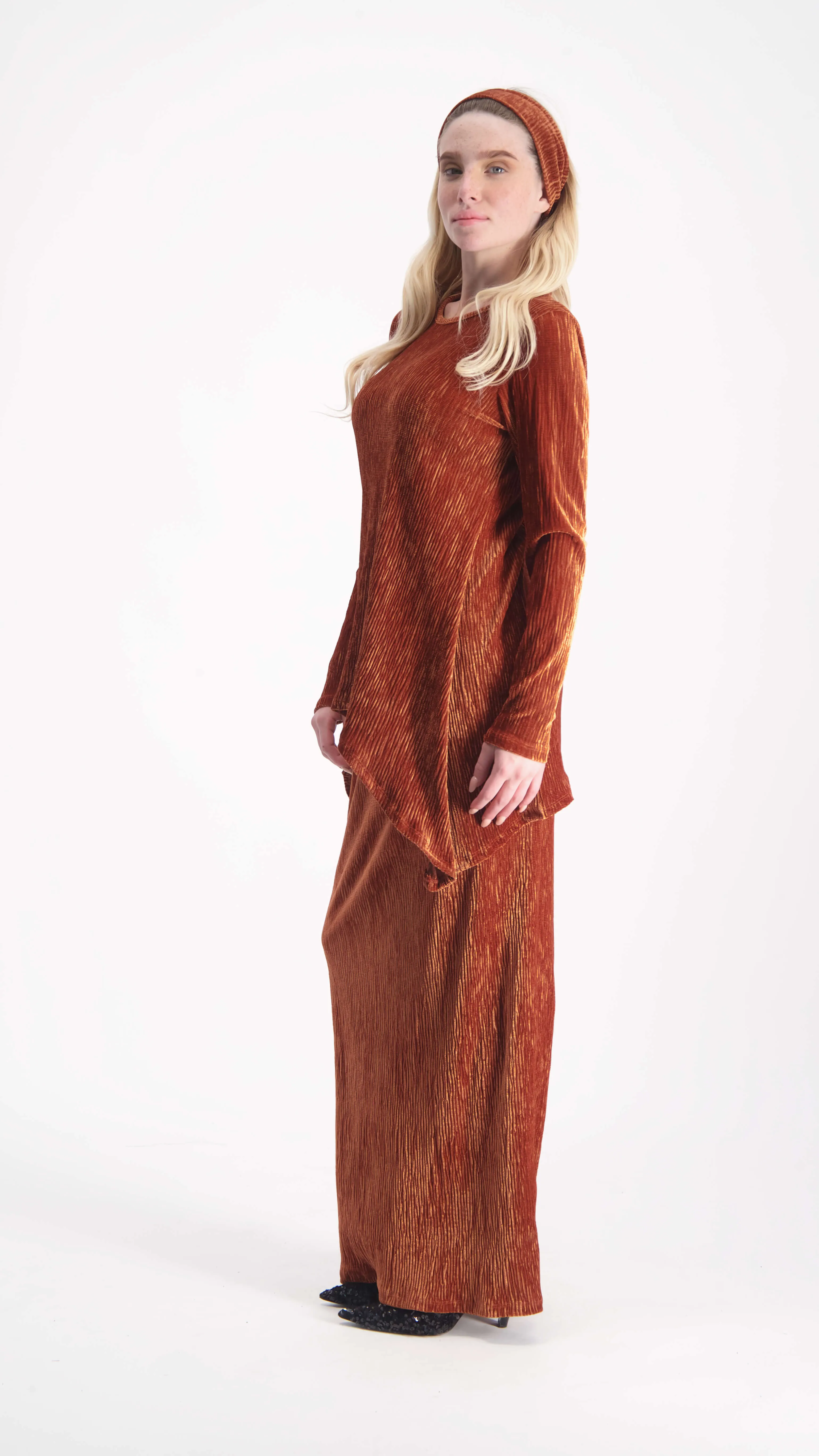 Asymmetric Ribbed Velvet Set / Brick