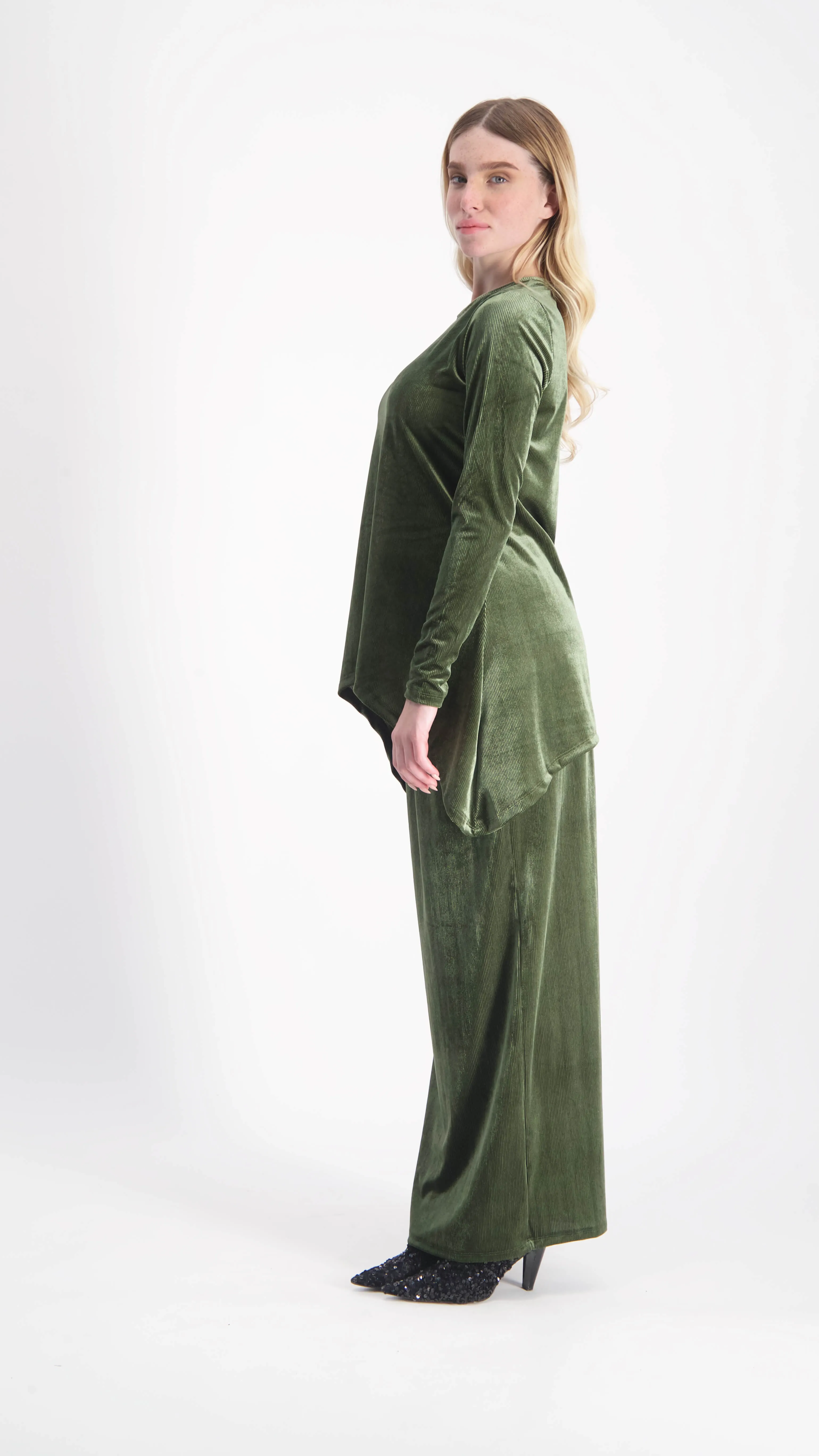 Asymmetric Ribbed Velvet Set / Olive Line