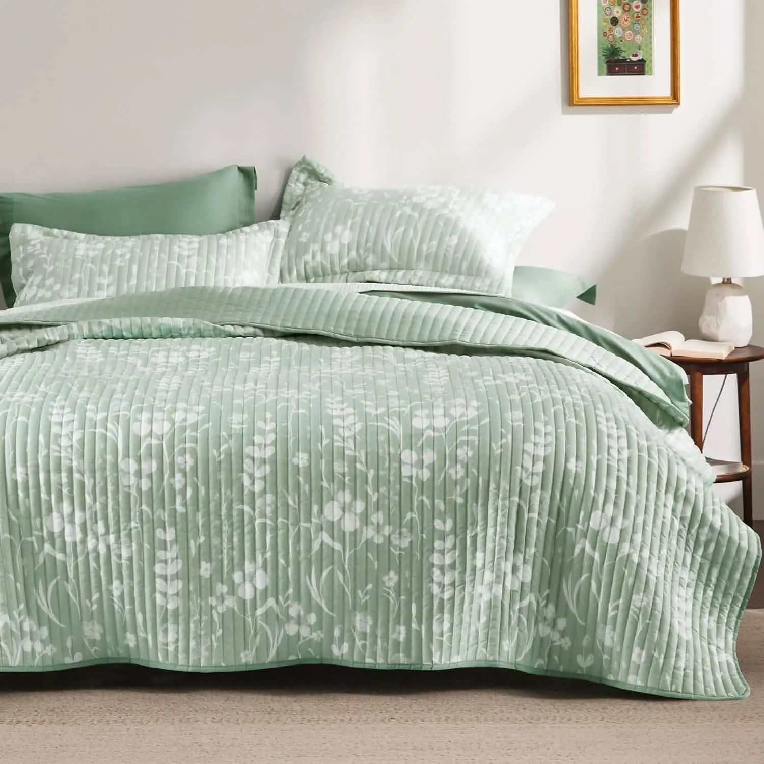 Bedsure Botanical Quilt Set