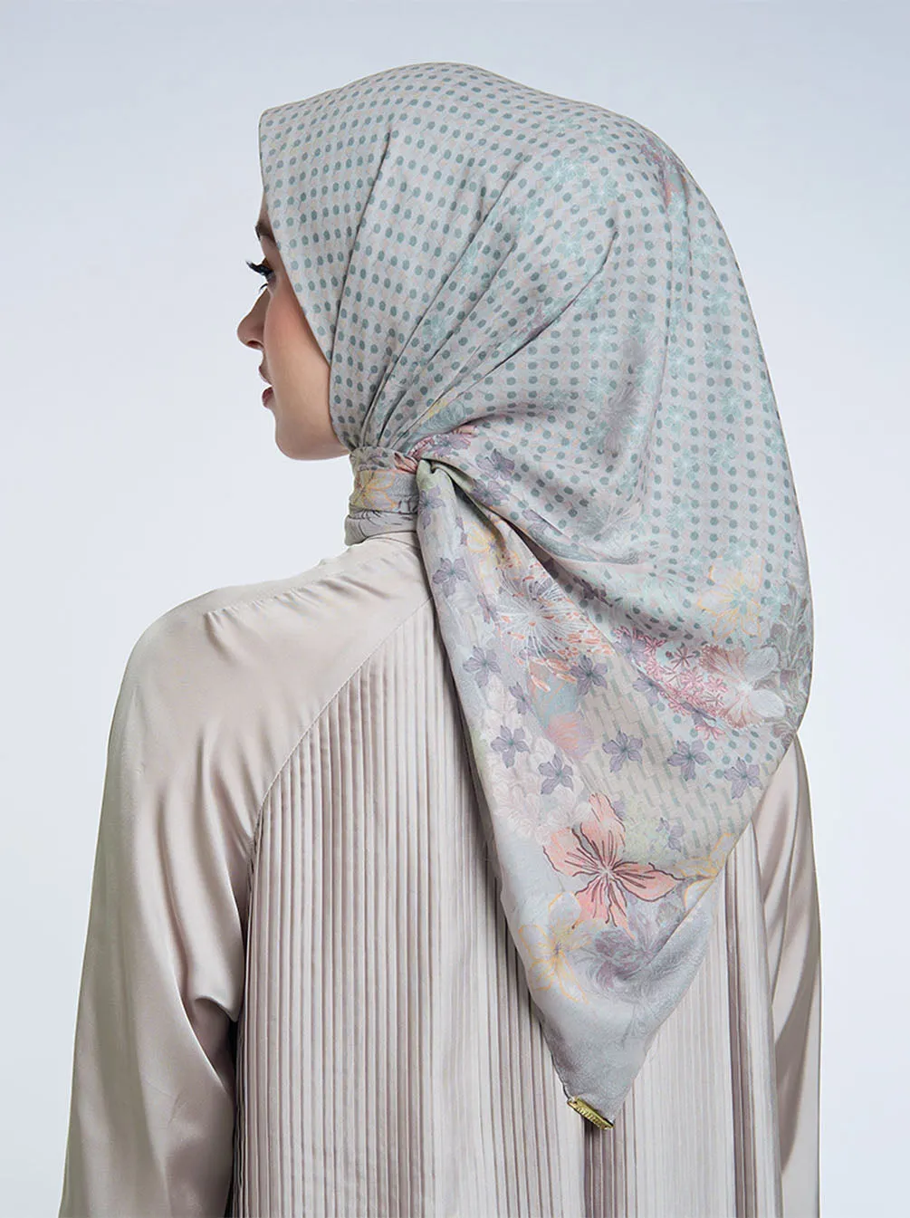 CEDARRA SIGNATURE SCARF MISTY CLOUD