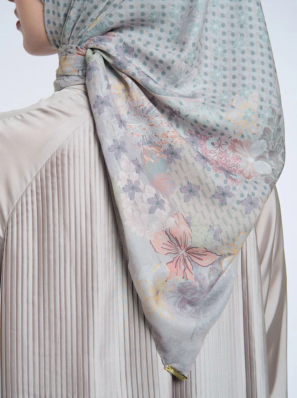 CEDARRA SIGNATURE SCARF MISTY CLOUD