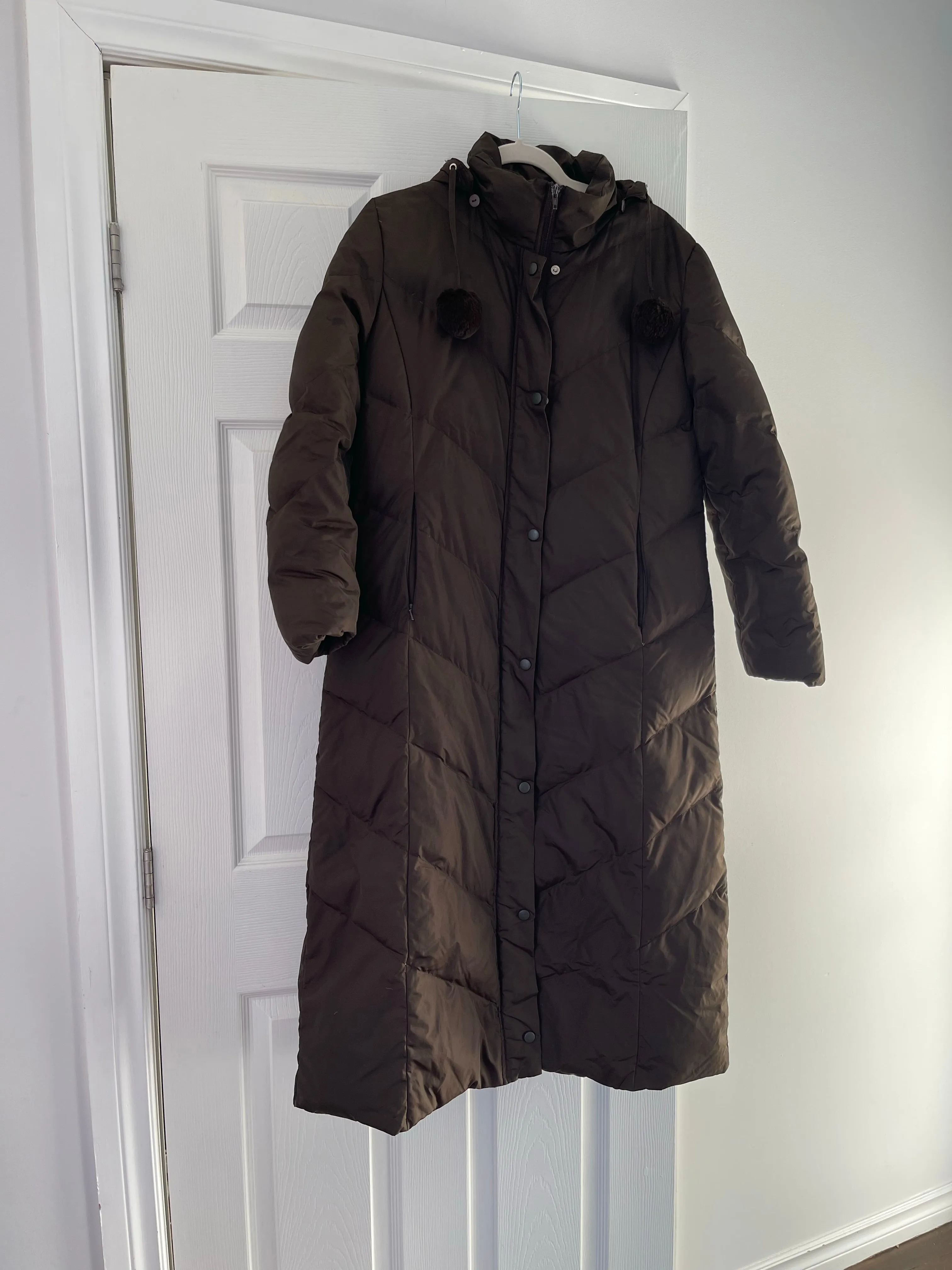 Chocolate Down-Filled Puffer Coat - S/M