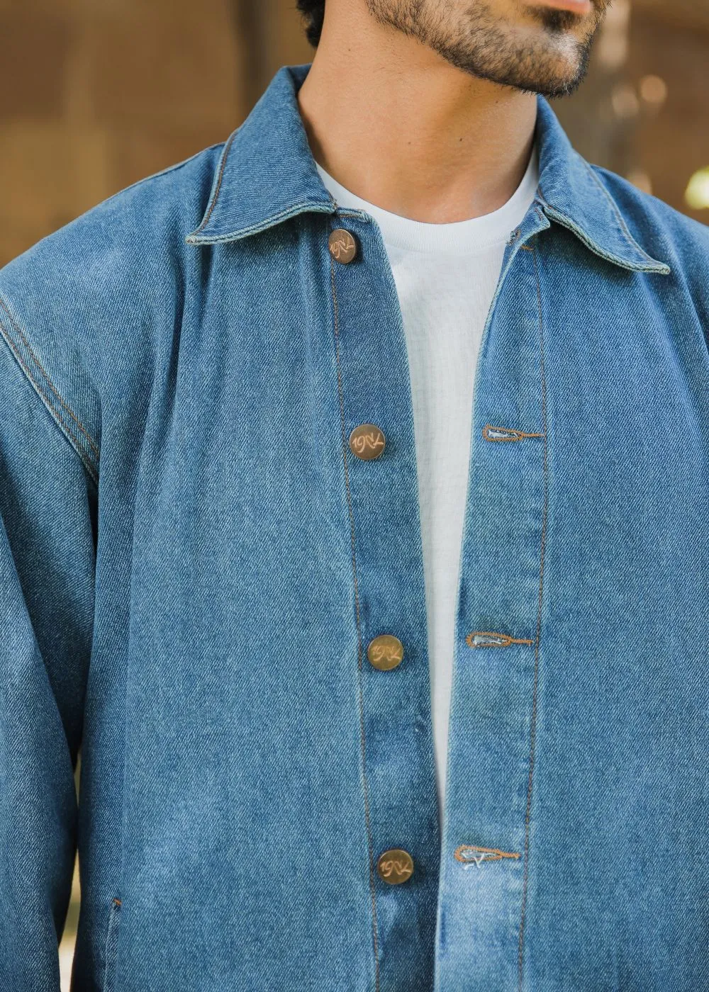 Classic Mid Blue Shacket & Blue Relax Jog Jeans Look