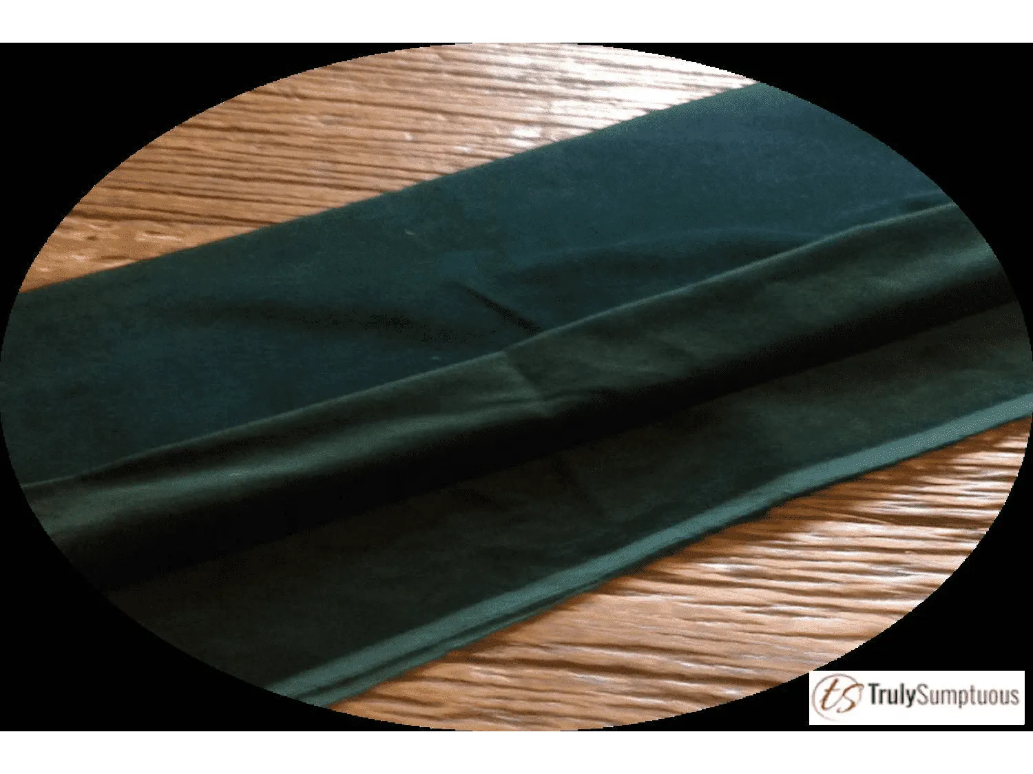 DARK GREEN -  Cotton Dressmaking Velvet / Velveteen Fabric Material for Crafting, Toys, Furnishings etc - Lightweight - by Truly Sumptuous