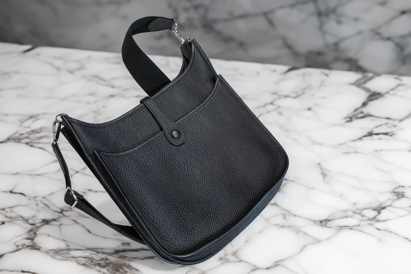 Hermès Evelyne Black Logo Leather Shoulder Bag