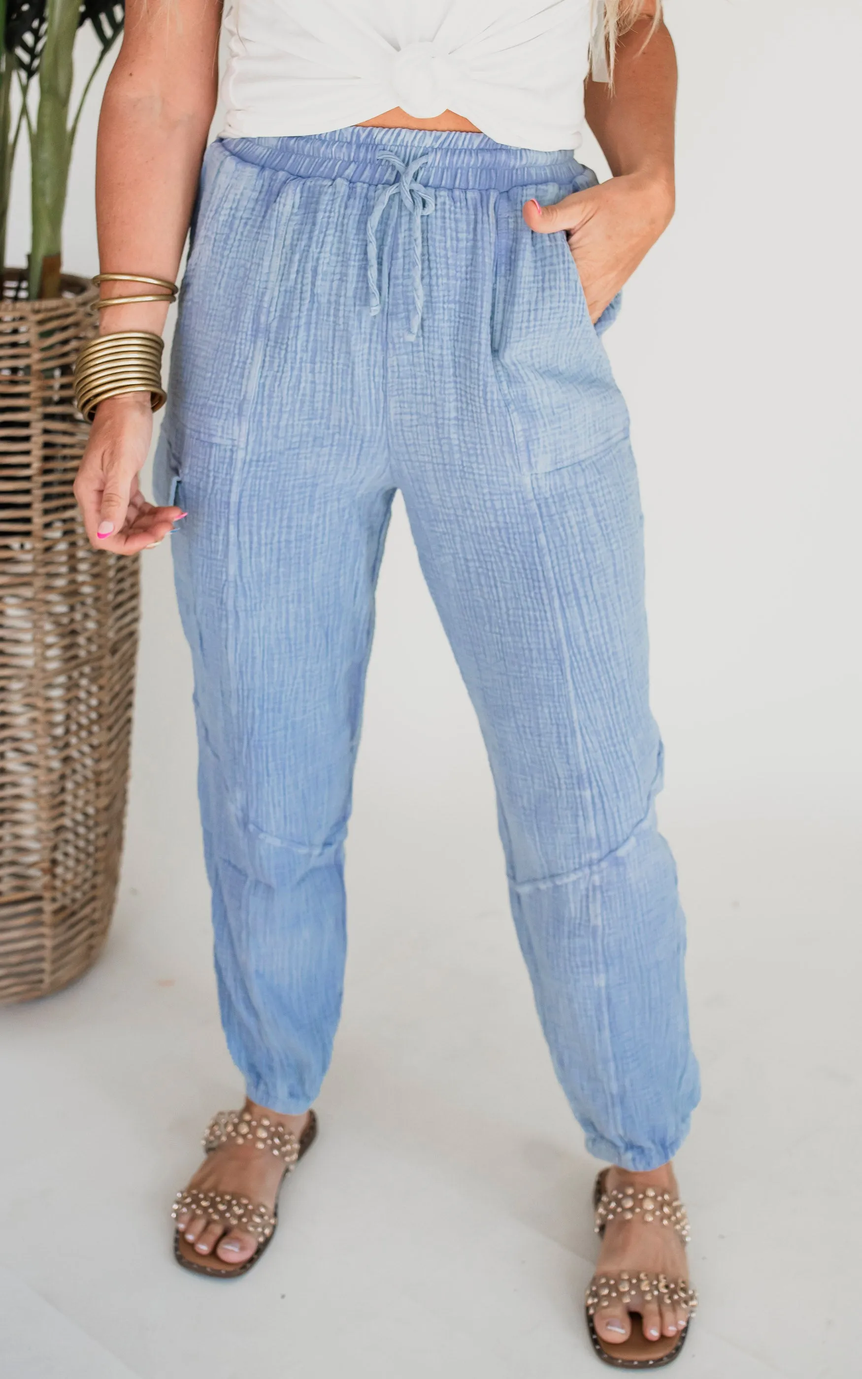 One Day Washed Woven Crinkle Gauze Cargo Pants - Final Sale