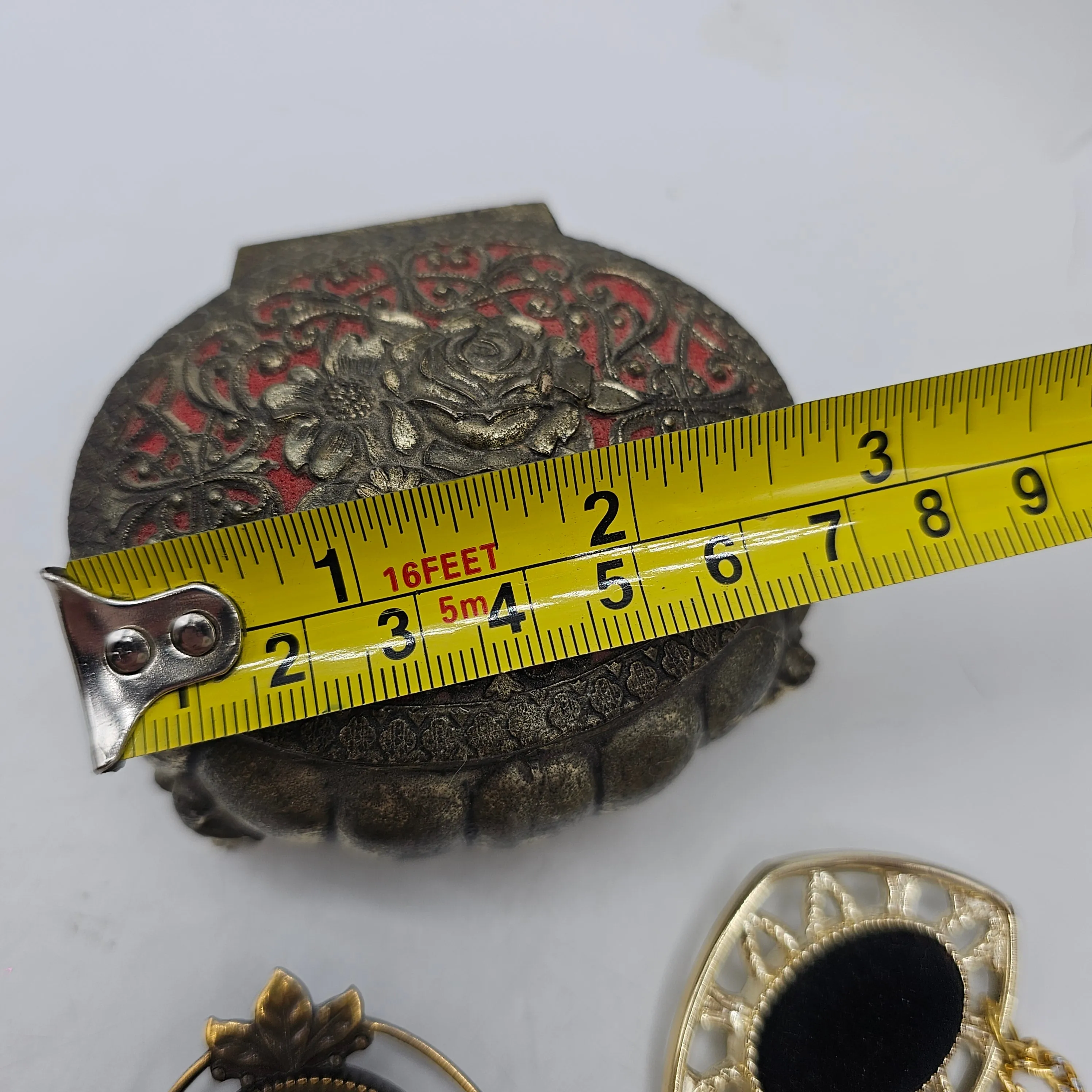 Oval Trinket Box with Fashion Brooches