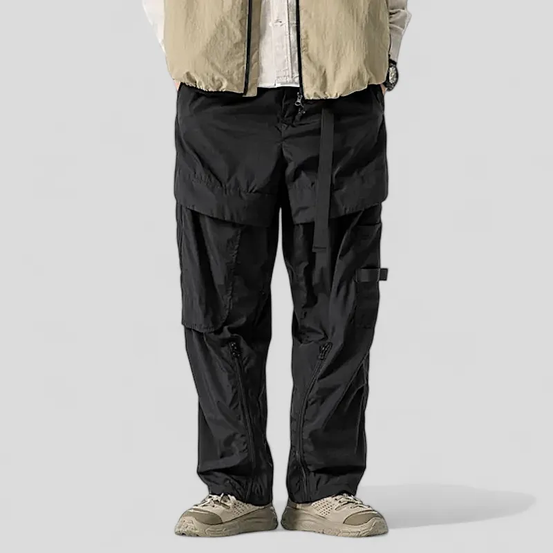 Technical cargo pant with self belt