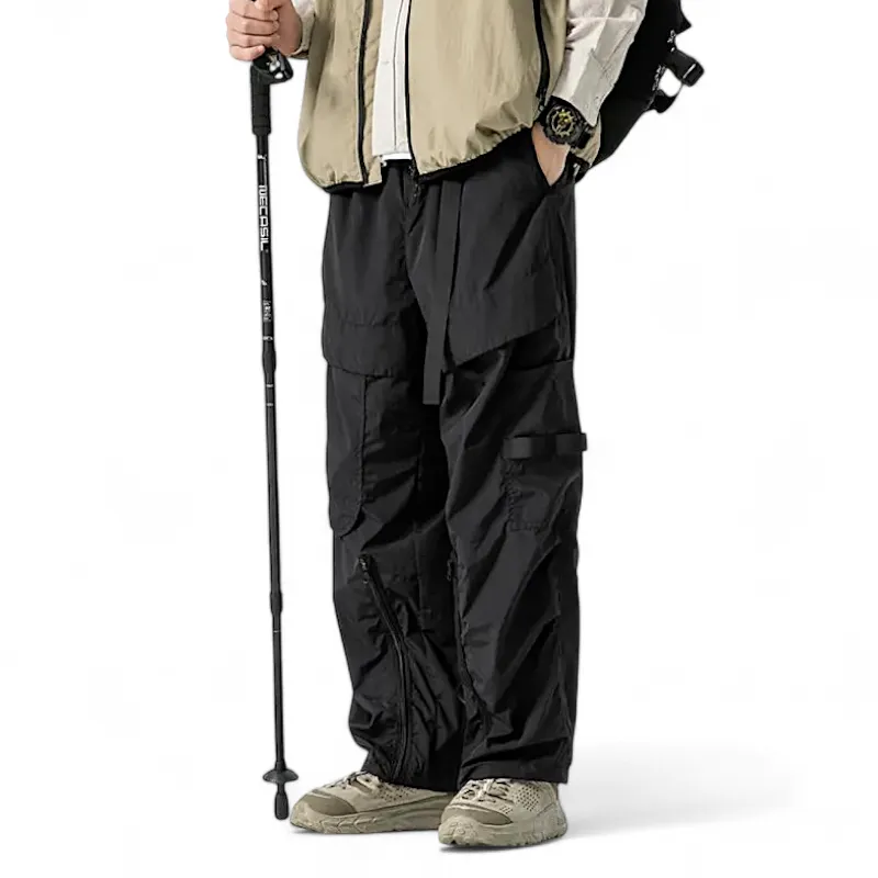 Technical cargo pant with self belt