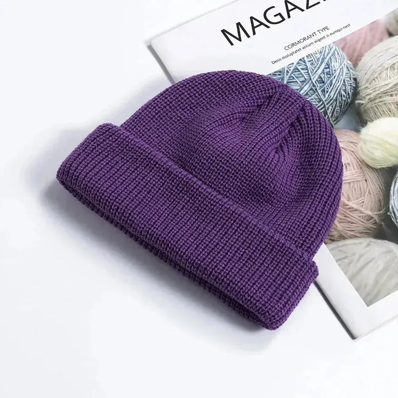 Trendy Knitted Beanie - Cozy Wool Cap for Cold Weather