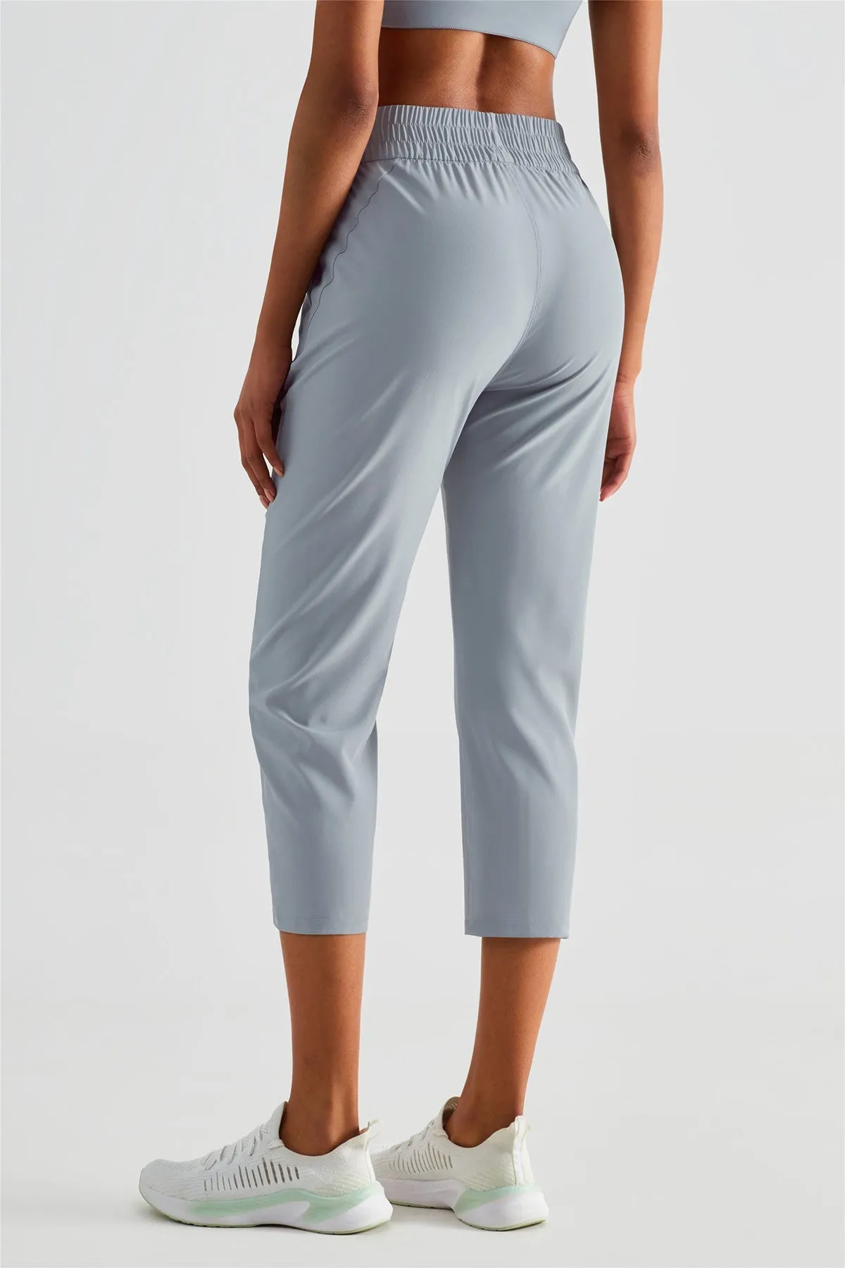 UPF 50  Tapered Crop Pants with Pockets