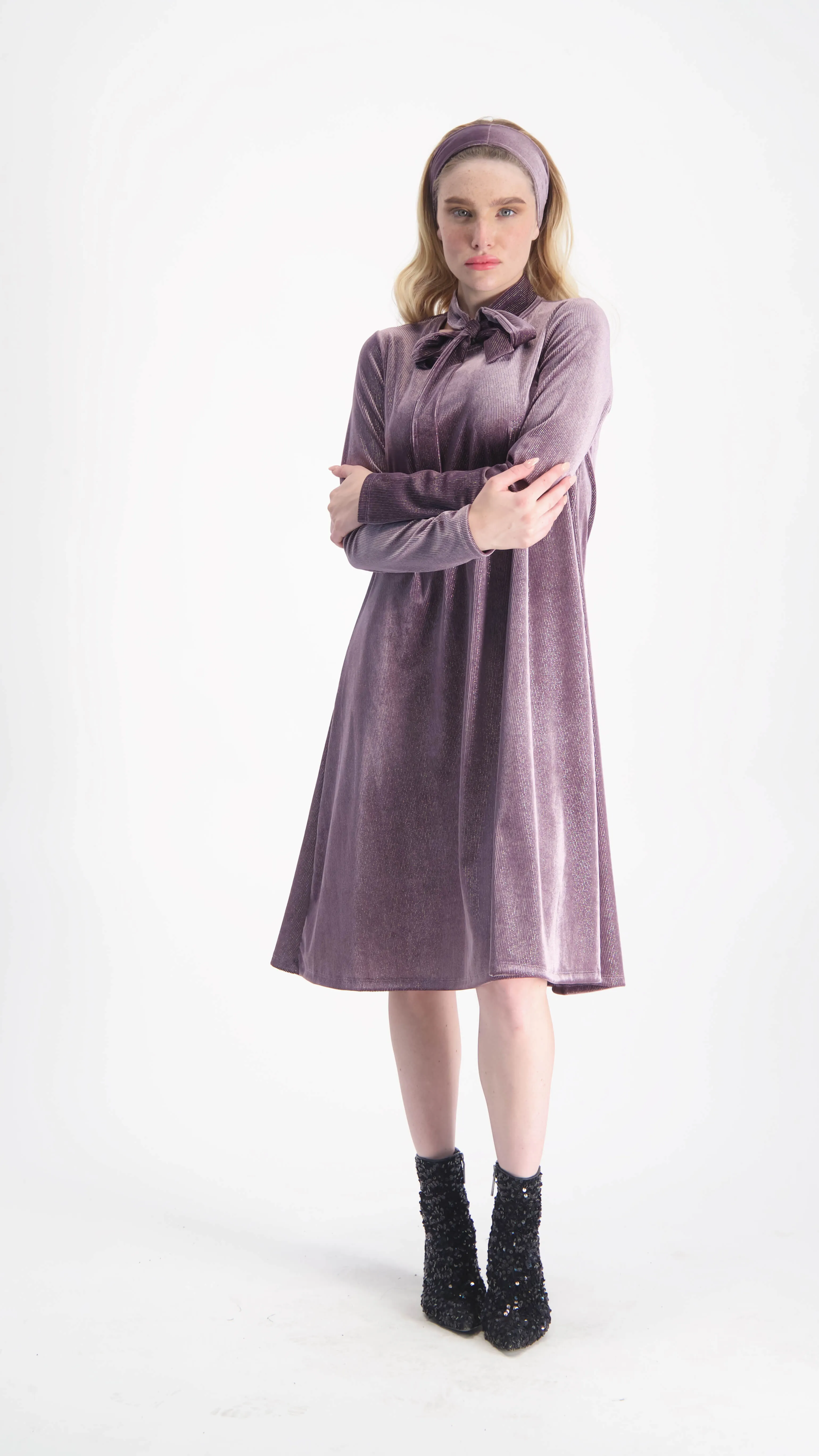 Velvet A-line Dress With Belt / Pudra & Silver Line