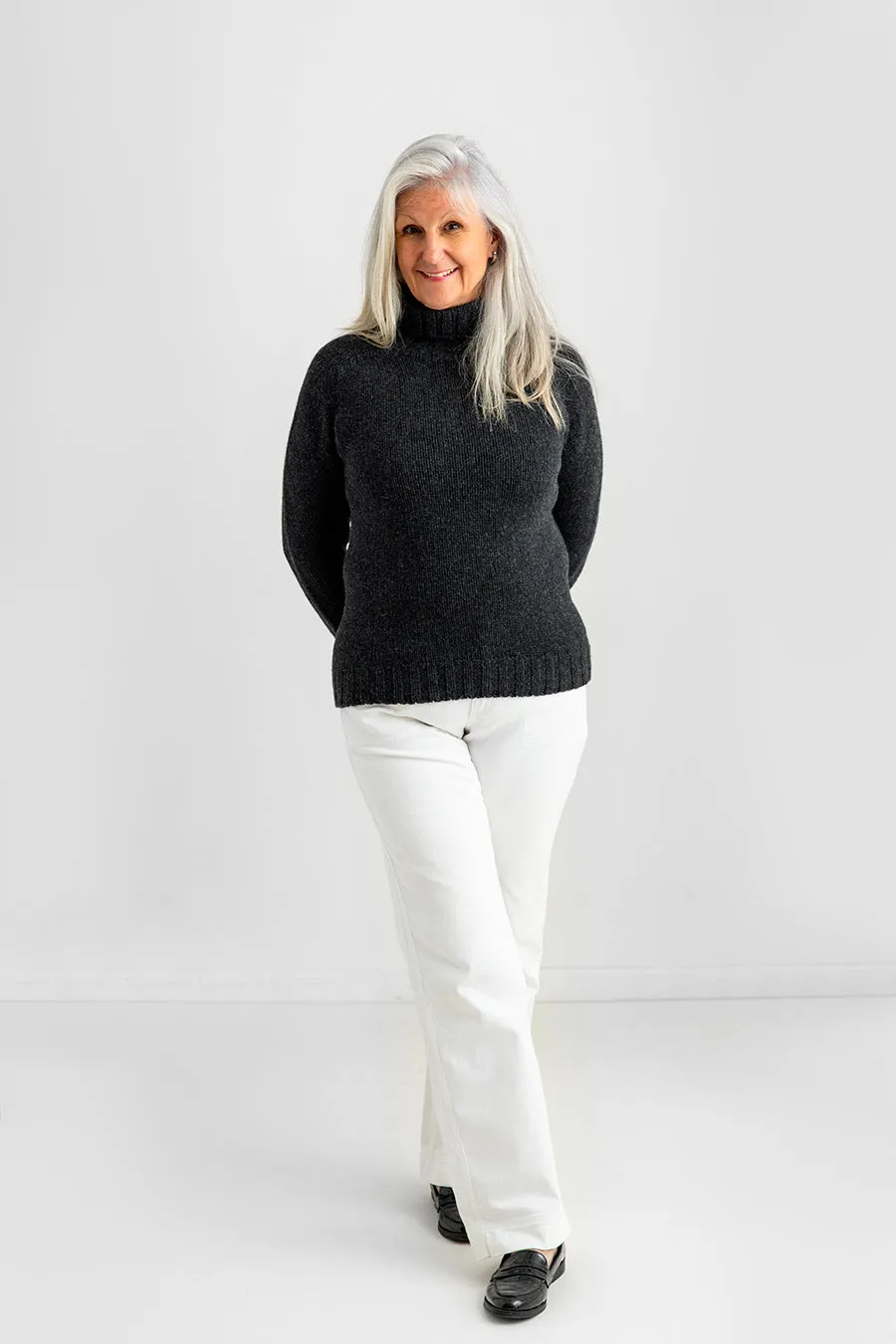 Womens Chunky Geelong Superfine Lambswool Polo Neck Jumper - Charcoal