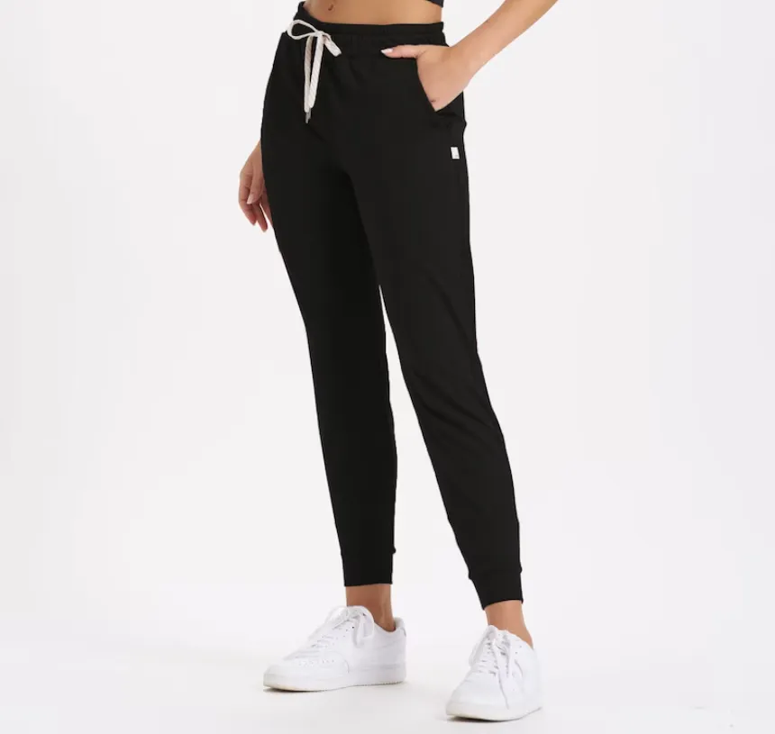 WOMEN'S PERFORMANCE JOGGER